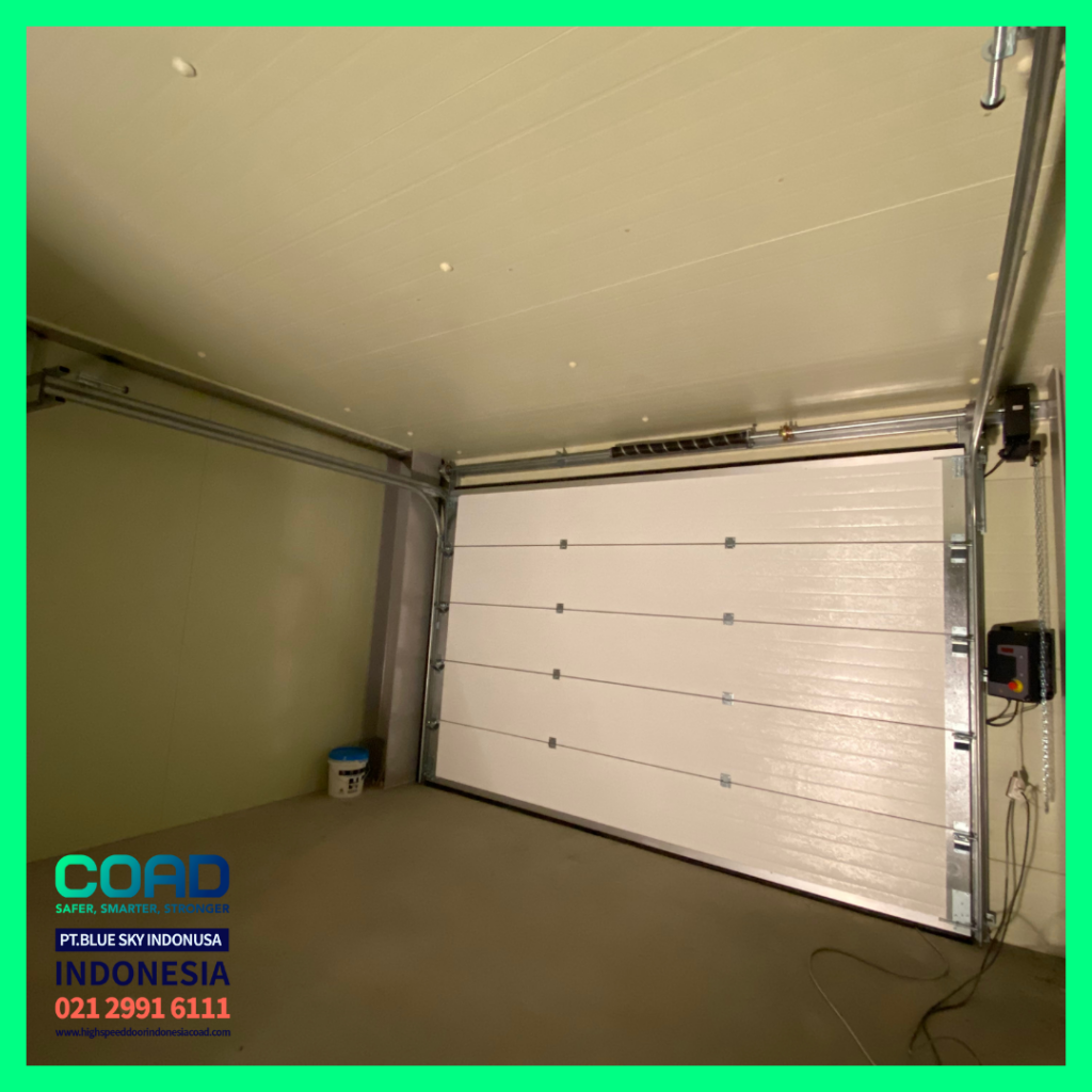 overhead door, industrial overhead door, pintu industrial otomatis, automatic overhead door, pintu otomatis industri, overhead door indonesia, industrial overhead door indonesia