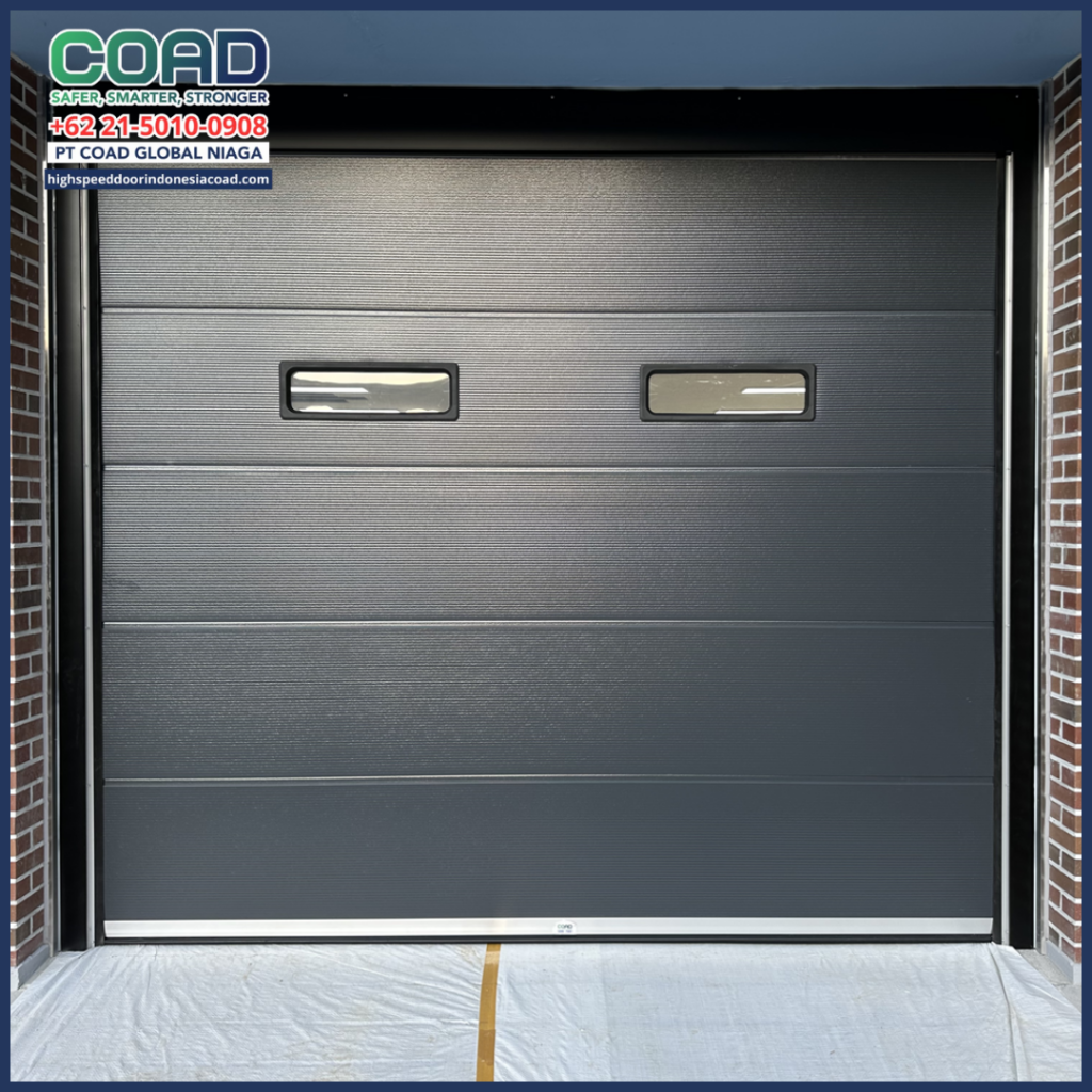 Inspirasi_Pintu_Garasi_Otomatis_Minimalis_untuk_Meningkatkan_Nilai_Estetika_Fasad_Rumah