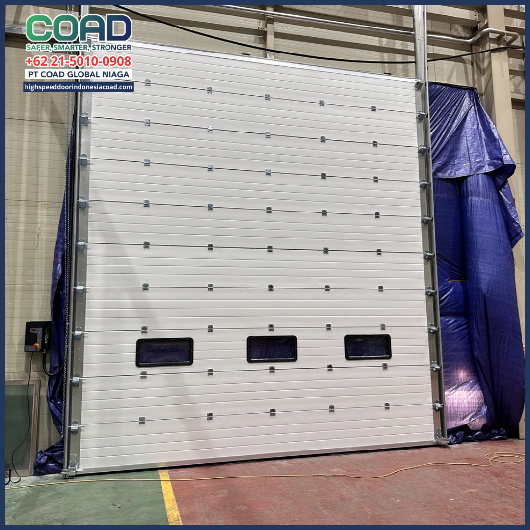 Pasang_Overhead_Door_Pabrik_3_kesalahan_Teknis_yang_Sering_Bikin_Pintu_Cepat_Rusak